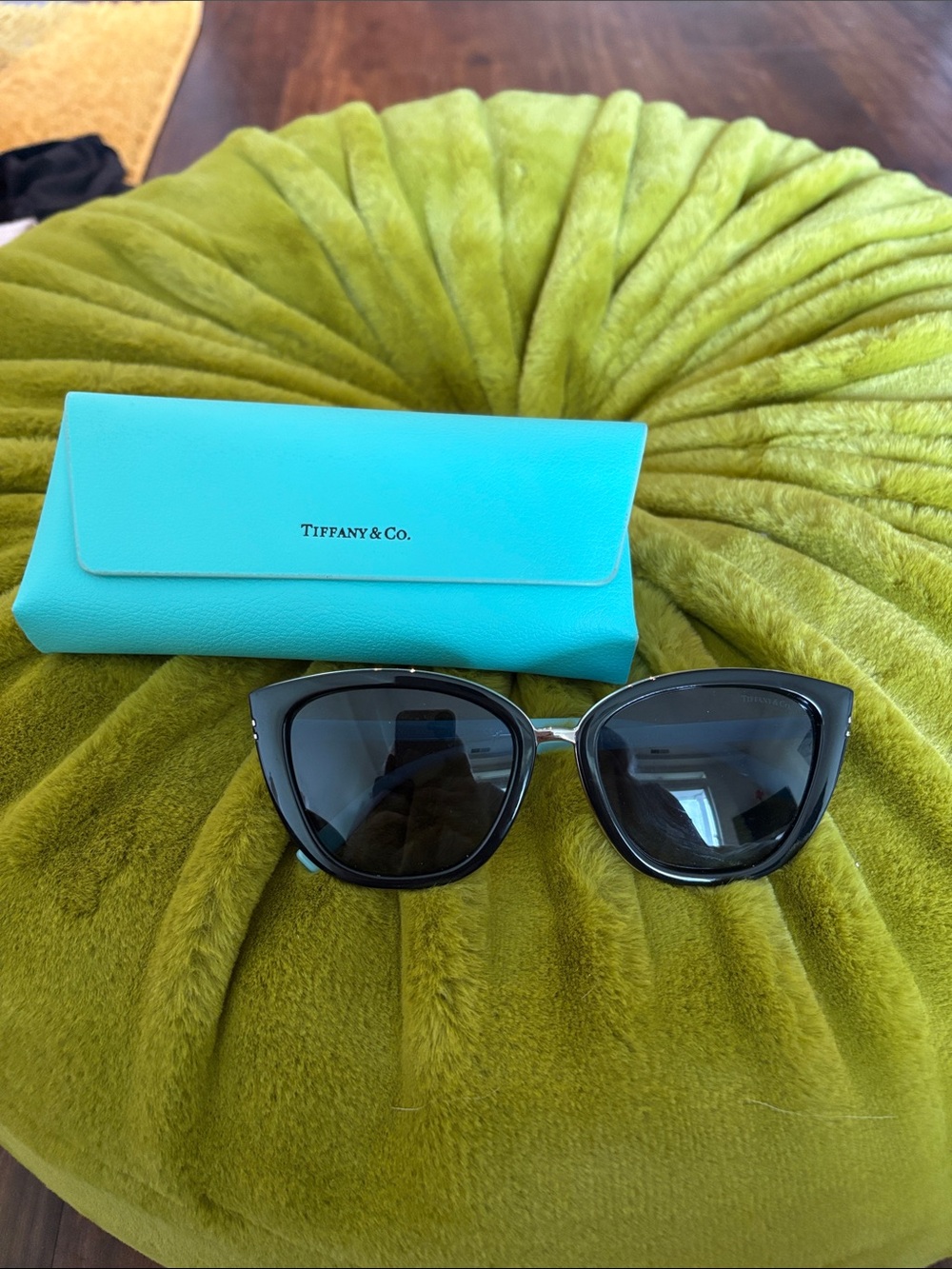 Tiffany & Co. Black Cat-Eye Sunglasses with Tiffany Blue Case